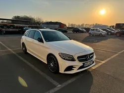 Weiß Gebraucht 2020 Mercedes C200 AMG line Limousine | 29.500 € (Fairer Preis)