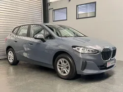 Grau Gebraucht 2022 BMW 218 Active Tourer Van / Kleinbus | 24.250 € (Guter Preis)