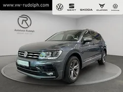 Platinum grey metallic (metallic) Gebraucht 2021 VW Tiguan Allspace United SUV | 26.589 € (Guter Preis)