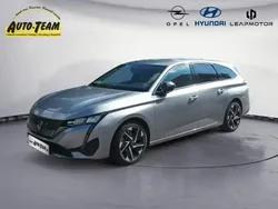 Grau Gebraucht 2023 Peugeot 308 Allure Kombi | 24.390 € (Guter Preis)