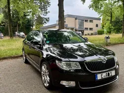 Schwarz Gebraucht 2009 Skoda Superb Elegance Limousine | 8.000 € (Fairer Preis)