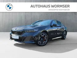 Grau Neu 2025 BMW i5 M Sport Limousine | 70.999 € (Guter Preis)
