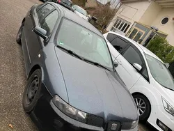 Grau Gebraucht 2001 Seat Toledo Limousine | 2.100 € (Teuer)