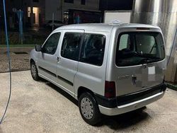 Gebraucht 2006 Citroën Berlingo Tonic Van / Kleinbus | 2.200 € (Etwas zu teuer)