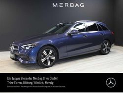 Blau Gebraucht 2023 Mercedes C220 Avantgarde Limousine | 29.960 € (Guter Preis)