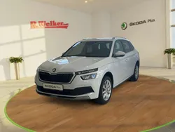 Moonweiss metallic Gebraucht 2023 Skoda Kamiq Style SUV | 28.900 € (Etwas zu teuer)