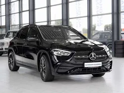 Kosmosschwarz Gebraucht 2020 Mercedes GLA200 Business SUV | 33.480 € (Etwas zu teuer)