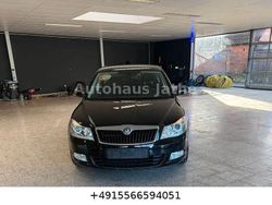 Schwarz Gebraucht 2011 Skoda Octavia Elegance Limousine | 5.999 € (Fairer Preis)