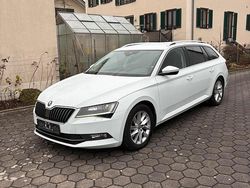 Gebraucht 2018 Skoda Superb Kombi | 9.900 € (Fairer Preis)