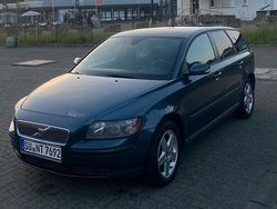 Blau Gebraucht 2005 Volvo V50 Kombi | 2.100 € (Fairer Preis)