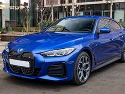 Blau Gebraucht 2025 BMW i4 Sport Line Limousine | 47.300 € (Guter Preis)