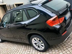 Schwarz Gebraucht 2012 BMW X1 SUV | 8.300 €