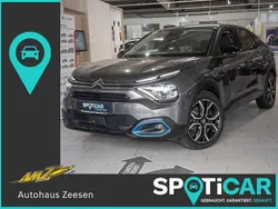 Platiniumgrau (metallic) Gebraucht 2022 Citroën e-C4 Shine Limousine | 17.850 € (Fairer Preis)
