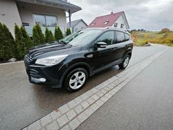Schwarz Gebraucht 2015 Ford Kuga Trend SUV | 8.900 € (Fairer Preis)