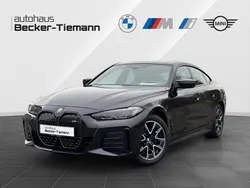 Saphirschwarz Gebraucht 2022 BMW i4 Performance Limousine | 41.499 € (Guter Preis)