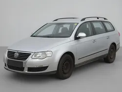 Silber Gebraucht 2010 VW Passat Kombi | 2.250 € (Guter Preis)