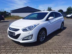 Weiß Gebraucht 2015 Hyundai i40 Kombi | 10.995 € (Fairer Preis)
