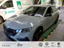 Außenfarbe: Gebraucht 2021 Skoda Octavia RS Kombi | 29.420 € (Fairer Preis)