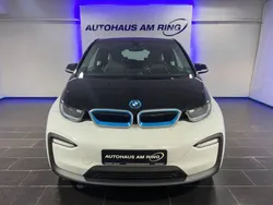 Weiß Gebraucht 2020 BMW i3 Comfort Edition Kleinwagen | 18.999 € (Guter Preis)