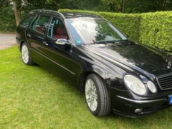 Schwarz Gebraucht 2006 Mercedes 320 Kombi | 5.300 €