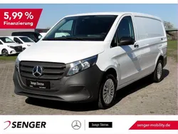 Weiß Gebraucht 2024 Mercedes Vito Van / Kleinbus | 36.236 € (Fairer Preis)