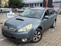 Grün Gebraucht 2012 Subaru Legacy Trend Kombi | 5.299 €