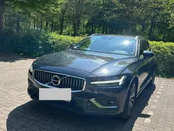 Gebraucht 2019 Volvo V60 Inscription Kombi | 26.500 € (Etwas zu teuer)