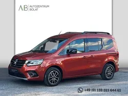 Braun Gebraucht 2023 Renault Kangoo Techno Van / Kleinbus | 23.590 € (Fairer Preis)