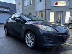 Schwarz Gebraucht 2010 Mazda 3 Center-Line Limousine | 1.750 €