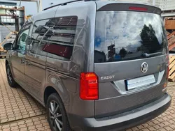 Grau Gebraucht 2017 VW Caddy Conceptline Van / Kleinbus | 14.990 € (Fairer Preis)