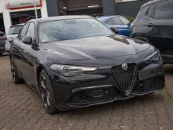 Nero vulcano Gebraucht 2023 Alfa Romeo Giulia Estrema Limousine | 43.590 €