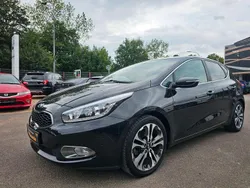 Schwarz Gebraucht 2014 Kia Ceed Limousine | 8.999 € (Fairer Preis)