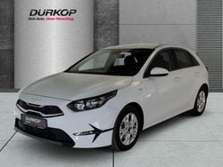 Weiß Gebraucht 2024 Kia Ceed Vision Kleinwagen | 18.950 € (Guter Preis)