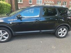 Schwarz Gebraucht 2008 Nissan Qashqai +2 SUV | 5.500 € (Fairer Preis)