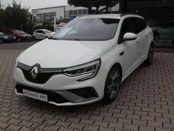 Perlmuttweiß Gebraucht 2022 Renault Mégane GrandTour R.S. Kombi | 19.950 € (Guter Preis)