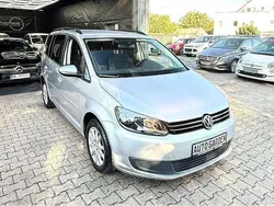 Silber Gebraucht 2014 VW Touran Comfortline Van / Kleinbus | 10.490 € (Fairer Preis)
