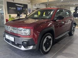 Karmesinrot metallic Neu 2025 Renault 4 E-Tech Evolution SUV | 27.490 € (Guter Preis)