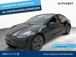 Solid black Gebraucht 2022 Tesla Model 3 Limousine | 25.207 € (Guter Preis)