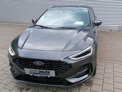 Grau metallic Gebraucht 2022 Ford Focus ST-Line X Limousine | 19.999 € (Guter Preis)