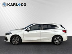 Weiss Gebraucht 2021 BMW 118 Advantage Kleinwagen | 20.280 € (Fairer Preis)