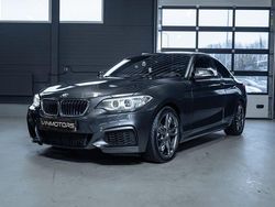 Grau Gebraucht 2017 BMW M240 M Sport | 23.500 €