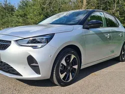 Aluminium silb/kristall silb Gebraucht 2022 Opel Corsa-e Elegance Kleinwagen | 15.998 € (Fairer Preis)