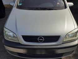 Silber Gebraucht 2001 Opel Zafira Van / Kleinbus | 1.700 € (Fairer Preis)