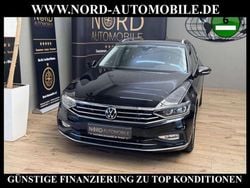 Deep black perleffek (metallic) Gebraucht 2022 VW Passat Elegance Kombi | 24.400 € (Guter Preis)