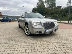 Grau Gebraucht 2010 Chrysler 300C Kombi | 8.550 €