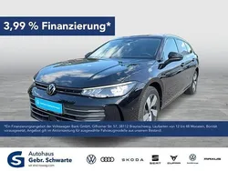Schwarz Gebraucht 2024 VW Passat Business Kombi | 34.950 € (Guter Preis)