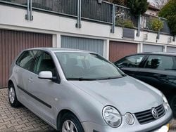 Silber Gebraucht 2003 VW Polo Kleinwagen | 3.000 € (Teuer)