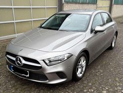 Bronze Gebraucht 2020 Mercedes A180 Style Limousine | 19.300 € (Fairer Preis)