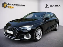 Schwarz Gebraucht 2022 Audi A3 Sportback Advanced Limousine | 22.790 € (Fairer Preis)