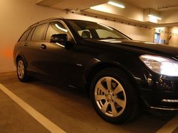 Schwarz Gebraucht 2010 Mercedes C220 Kombi | 13.800 €